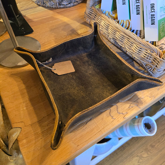 Distressed Brown Leather Catchall